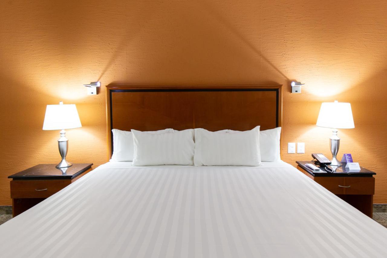Hs Hotsson Hotel Тампико Экстерьер фото